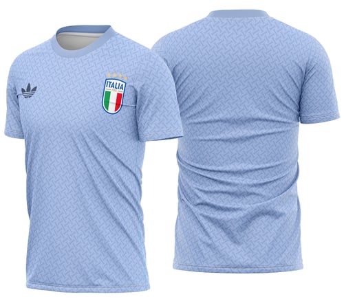 Camiseta unissex branca com logo no peito e estampa grande nas costas inspirada no Itália Uniforme Reserva 2026, design moderno e elegante para fãs e colecionadores.