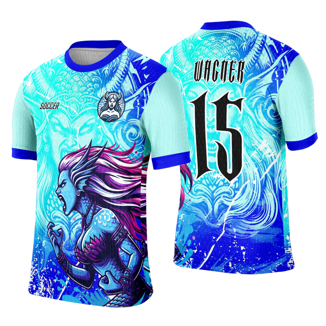 Camiseta unissex preta com logo no peito e estampa grande nas costas mostrando tema Interclasse Sereia 2025 B, ideal para quem quer uma peça marcante e cheia de estilo.