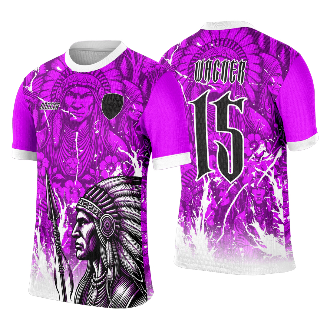 Camiseta unissex preta com logo no peito e estampa grande nas costas representando Índio Americano, ideal para interclasse e eventos culturais.