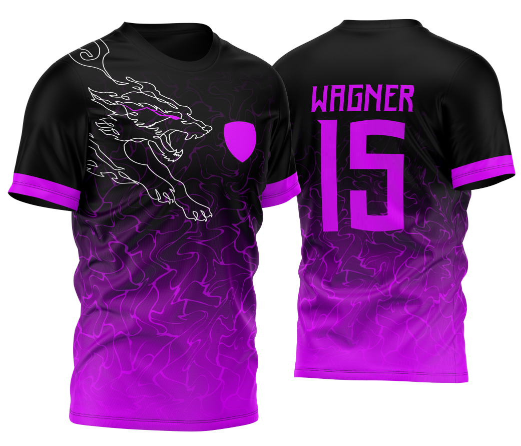 Camiseta unissex preta com logo no peito e estampa grande nas costas de Lobo Coiote em traço linha rosa, estilo InterClasse 2023, perfeita para quem busca design moderno e marcante.