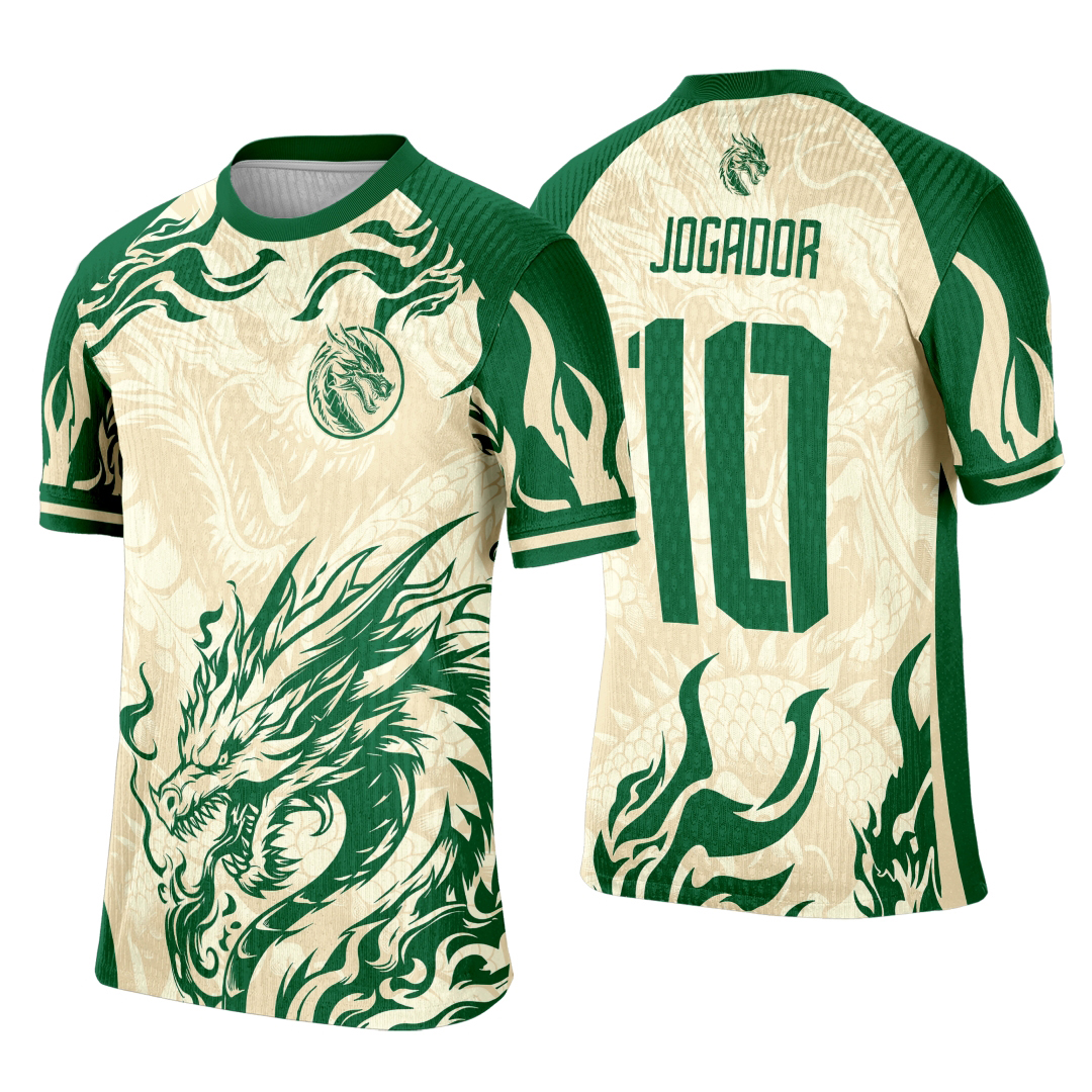 Foto de camiseta unissex branca com logo no peito e estampa grande nas costas apresentando dragão verde em estilo interclasse 2025, ideal para eventos escolares e confraternizações.