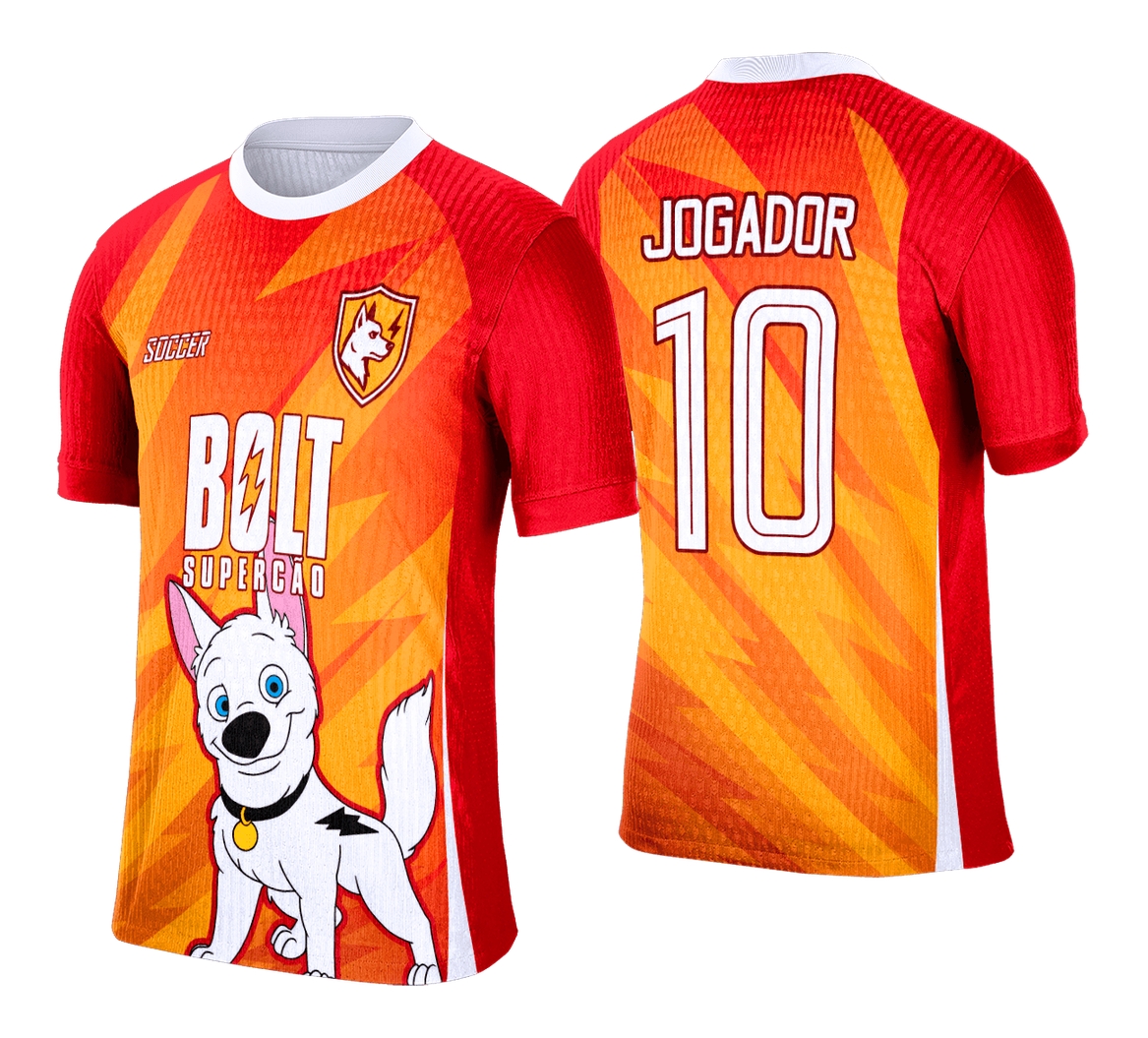 Camiseta unissex preta com logo no peito e estampa grande nas costas do desenho Bolt Super Cão, perfeito para fãs do tema Interclasse e estilo divertido.