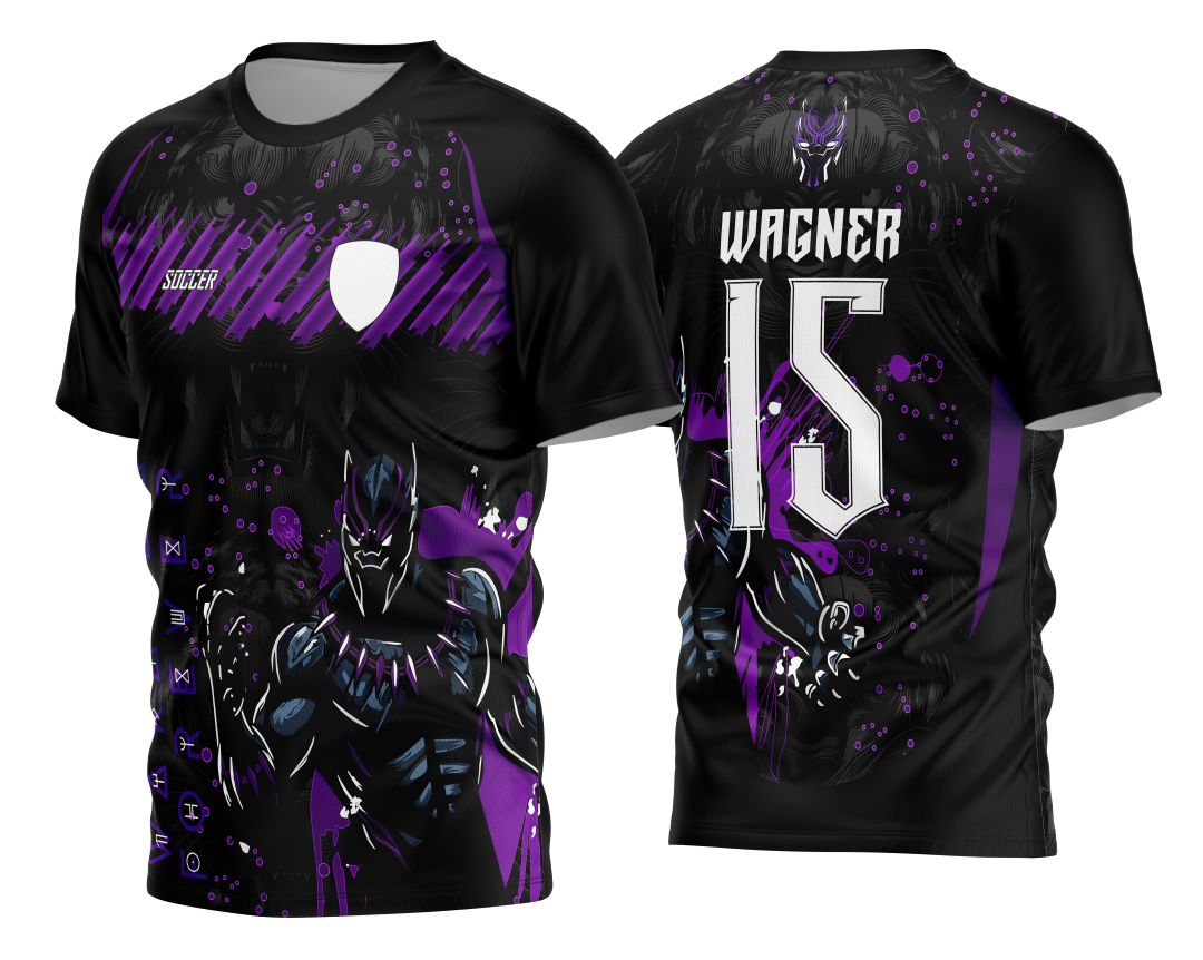 Camiseta unissex preta com logo no peito e estampa grande nas costas do Pantera Negra do Interclasse 2024-2025, perfeita para quem quer estilo e orgulho na roupa.