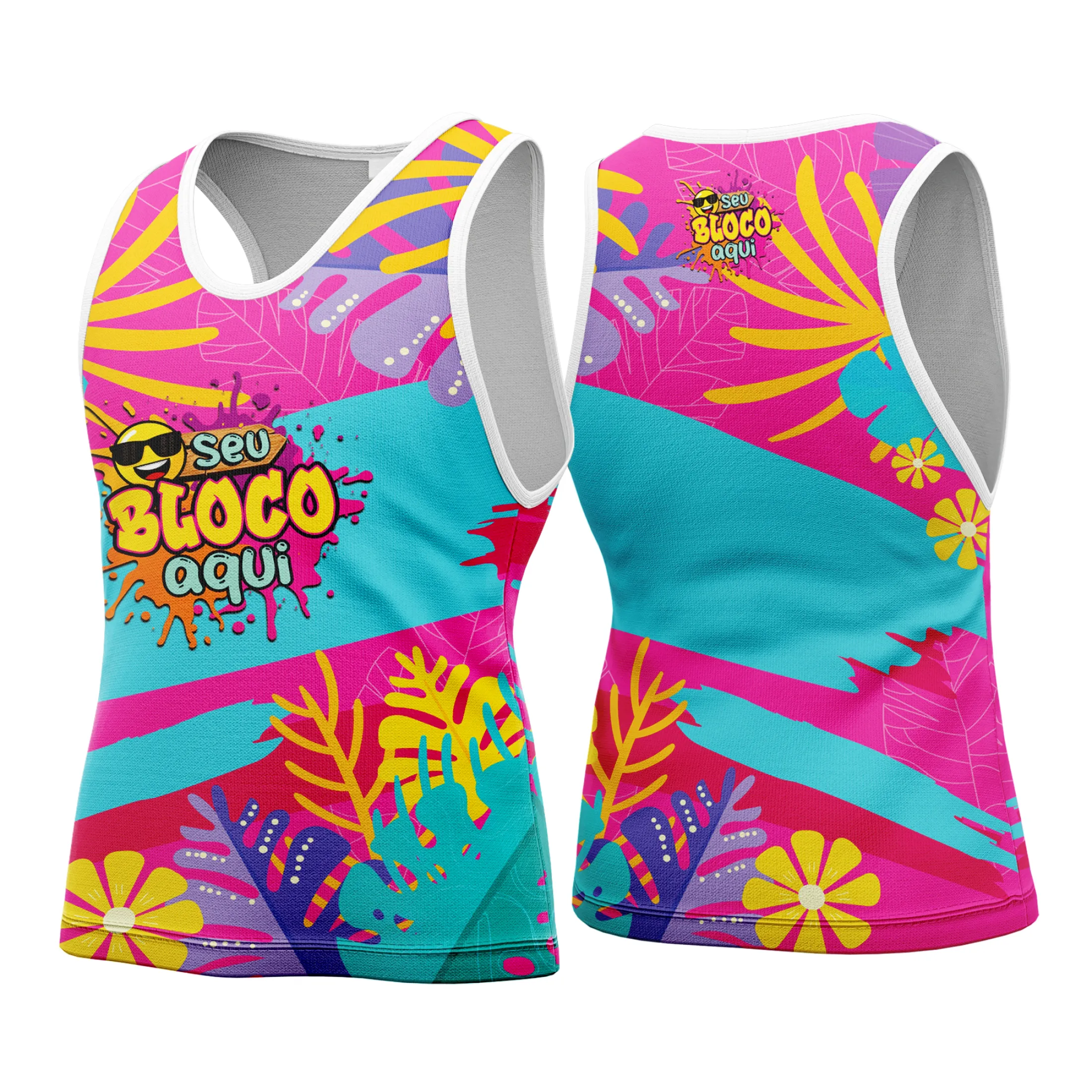 Camiseta unissex branca com logo no peito e estampa grande nas costas temática Carnaval 2026, ideal para festa, com design vibrante e detalhes coloridos.