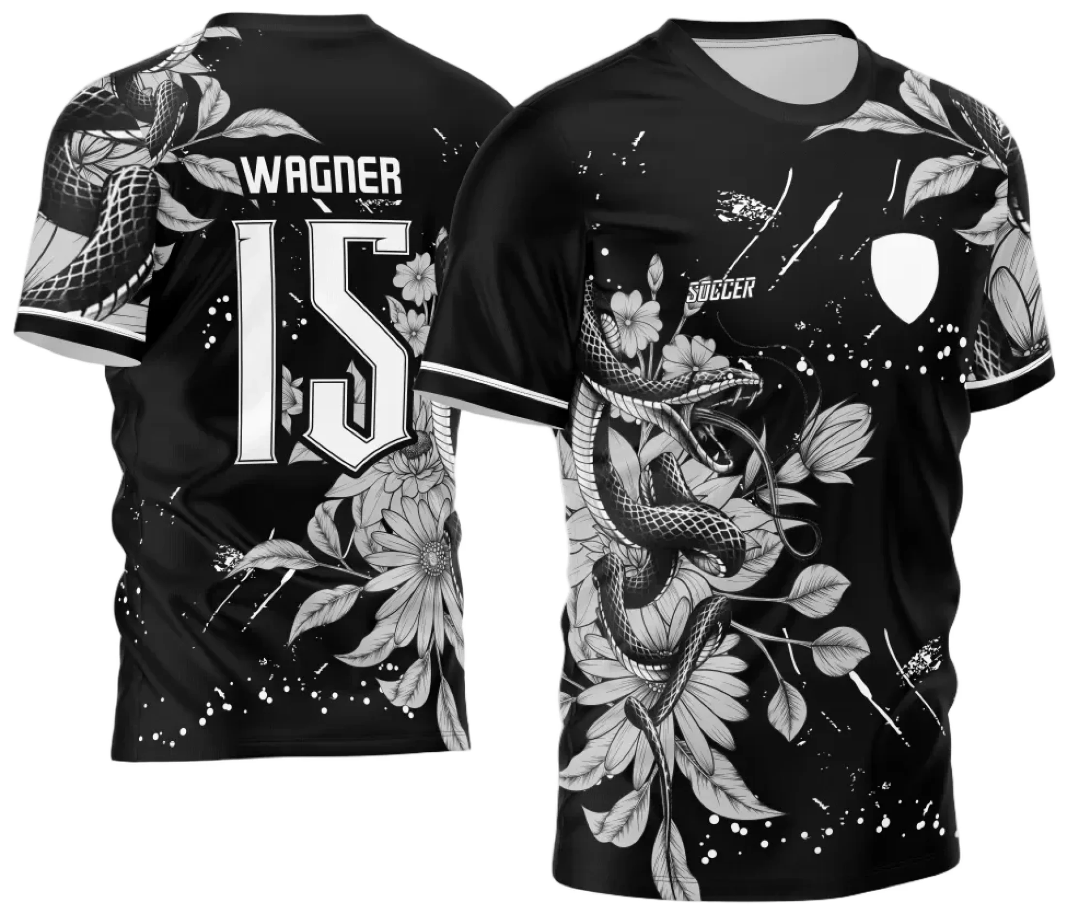 Camiseta unissex preta com logo no peito e estampa grande nas costas mostrando uma cobra intensa, representando o tema InterClasse 2024.