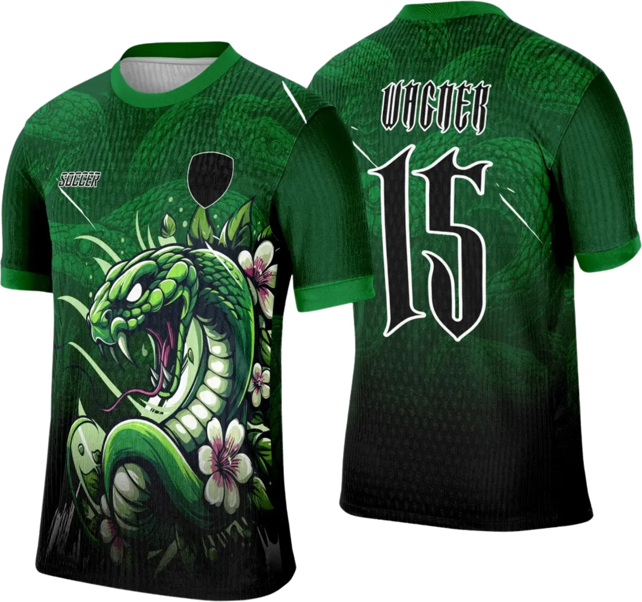 Camiseta unissex preta com logo no peito e estampa grande nas costas mostrando uma serpente verde vibrante e detalhes marcantes, inspirada em estilo interclasse.
