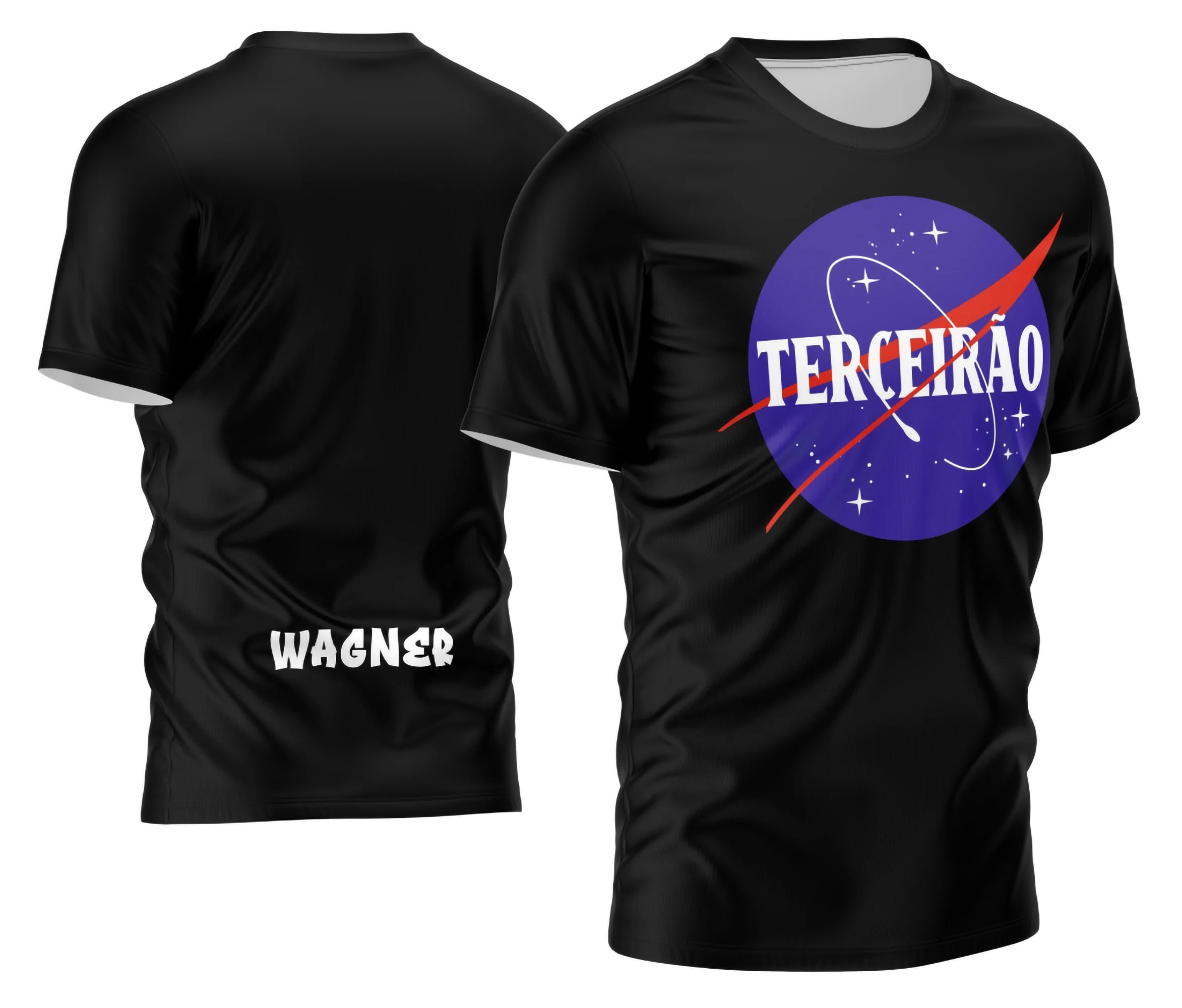 Camiseta unissex preta com logo no peito e estampa grande nas costas, mostrando design inspirado no Terceirão com estilo único e moderno.