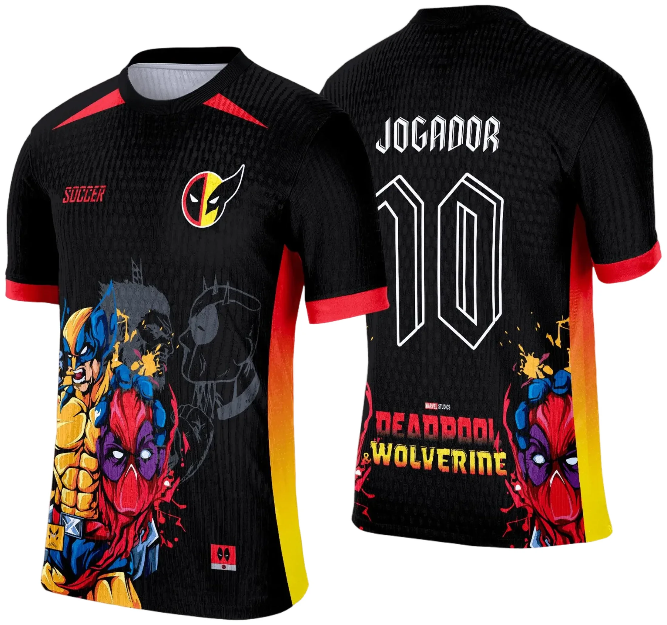 Camiseta unissex preta com logo no peito e estampa grande nas costas do tema Deadpool x Wolverine para Interclasse 2025, ideal para fãs de quadrinhos e eventos escolares.