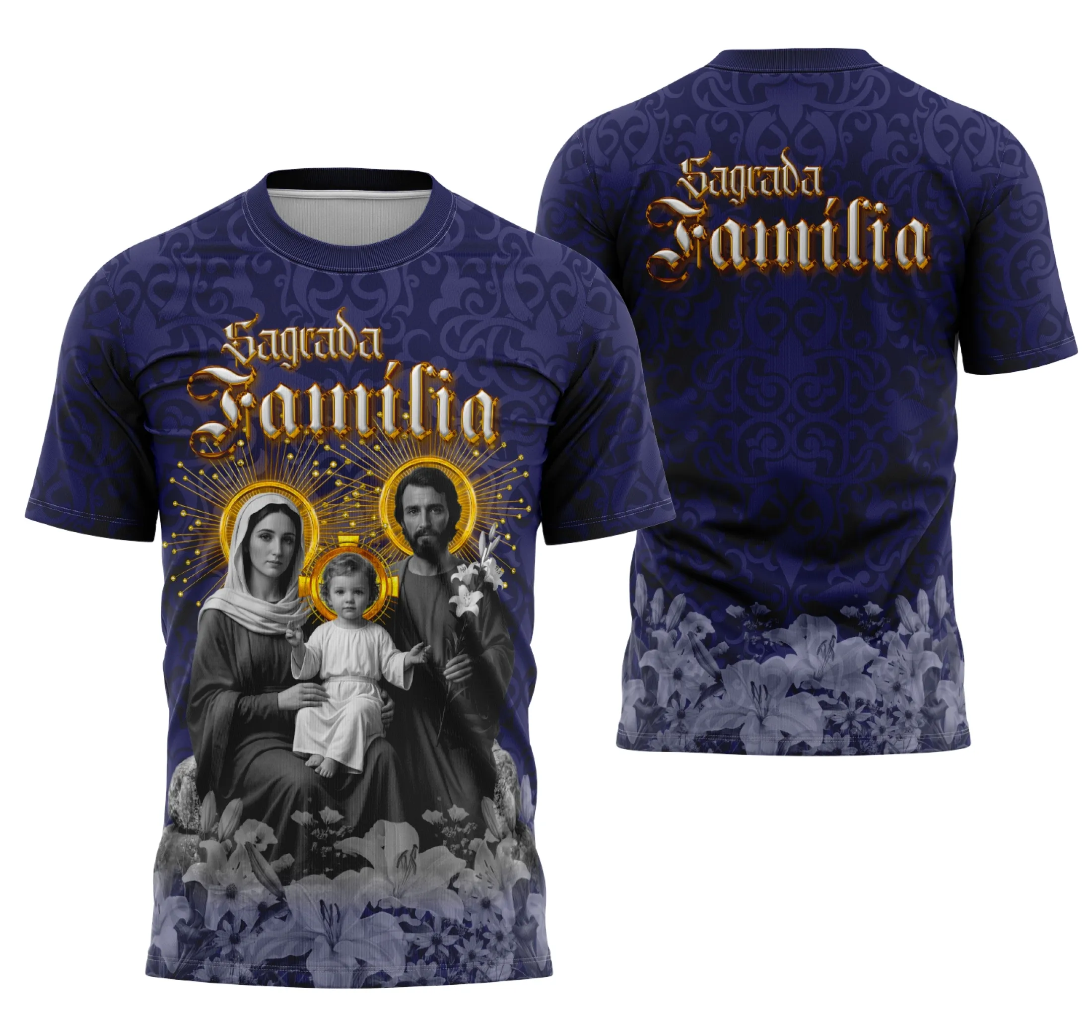 Camiseta unissex preta com logo no peito e estampa grande nas costas da Sagrada Família, design devocional marcante e elegante.