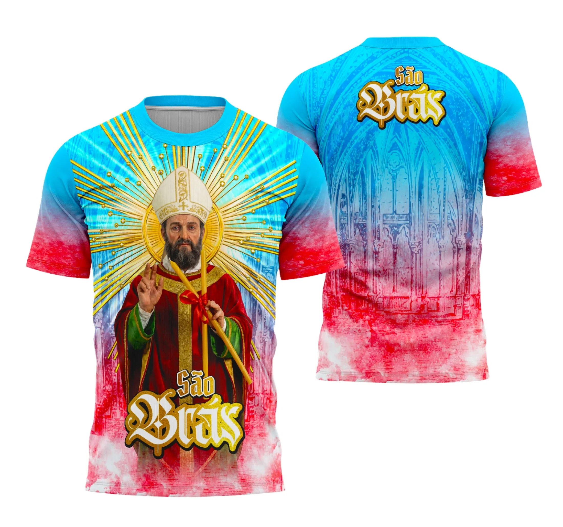 Camisa branca com logo no peito discretamente posicionada e estampa grande nas costas que traz elementos religiosos em estilo moderno, combinando tradição e estilo em uma peça harmoniosa.