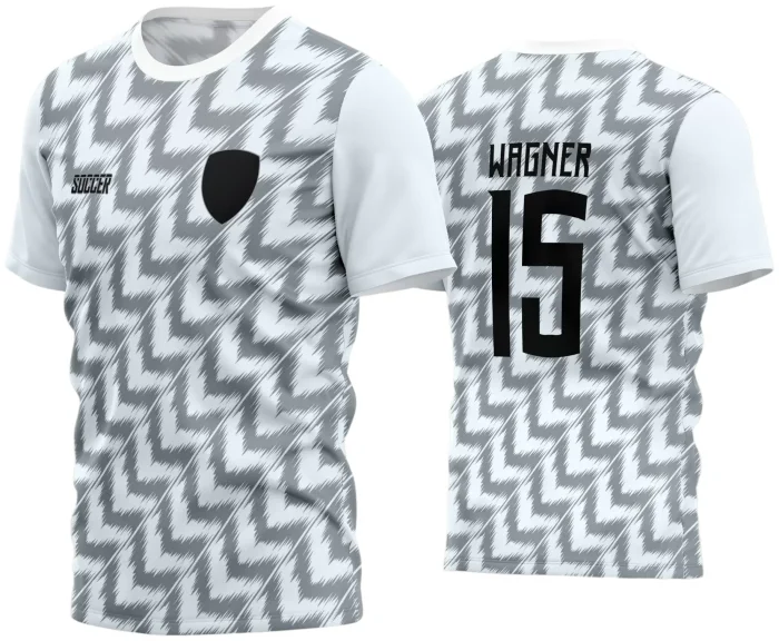 Camisa de time amador de futebol com logo no peito e estampa grande nas costas destacando design moderno e cores vibrantes, perfeita para partidas e eventos esportivos.