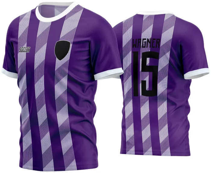 Camisa de futebol amador com logo no peito visível e estampa grande nas costas destacando cores vibrantes, ideal para times que querem se destacar em campo e aumentar o espírito de equipe.