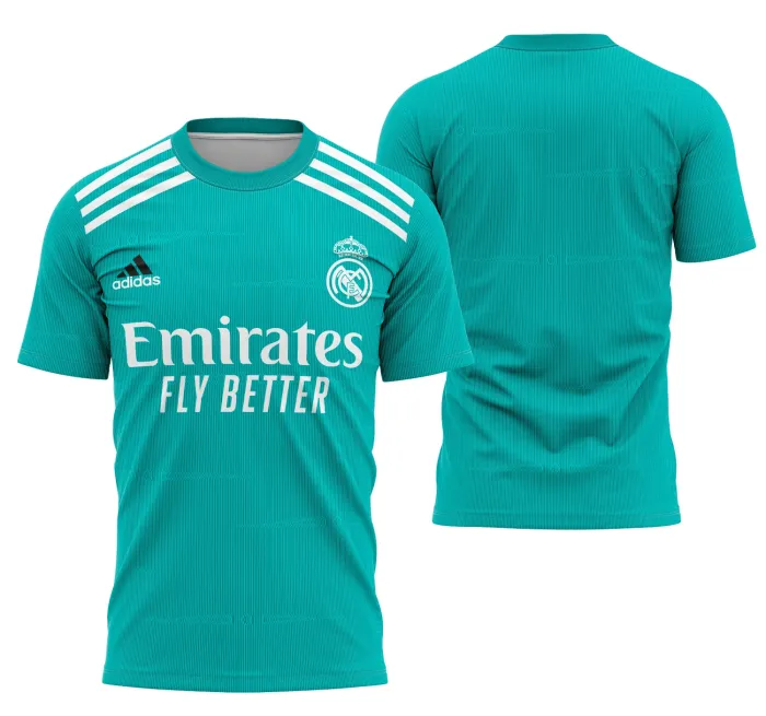 Camiseta unissex preta com logo do Real Madrid no peito e estampa grande nas costas, tema Camisa Alternativa Real Madrid 2021-2022 em estilo moderno e vibrante.