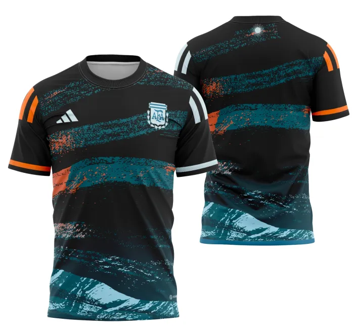 Camiseta unissex branca com logo no peito e estampa grande nas costas da Argentina Femenino Visita 2023, ideal para torcedores que buscam conforto e estilo com tema esportivo.