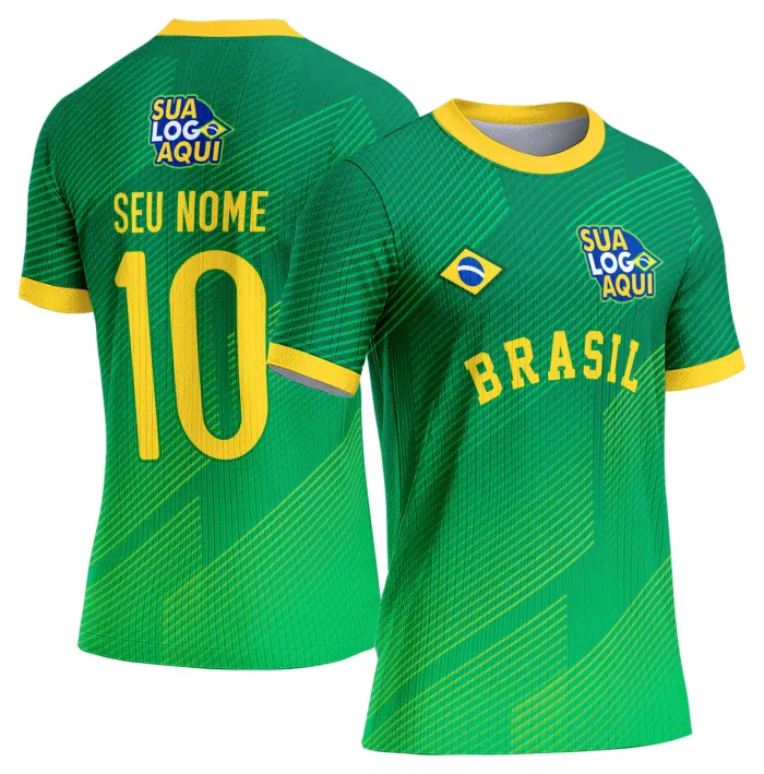 Camiseta unissex branca com logo no peito e estampa grande nas costas com tema Brasil Copa do Mundo 2026, estilo esportivo e moderno