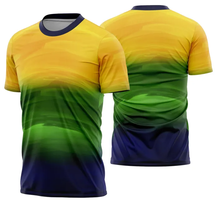 Camiseta unissex branca com logo no peito e estampa grande nas costas com tema Brasil em ritmo de Copa do Mundo 2026, ideal para torcedores que querem mostrar paixão pelo futebol.