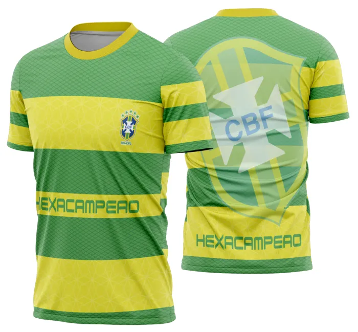 Camiseta unissex branca com logo no peito e estampa grande nas costas do Brasil em ritmo de Copa do Mundo 2026, perfeita para torcer com estilo e conforto.