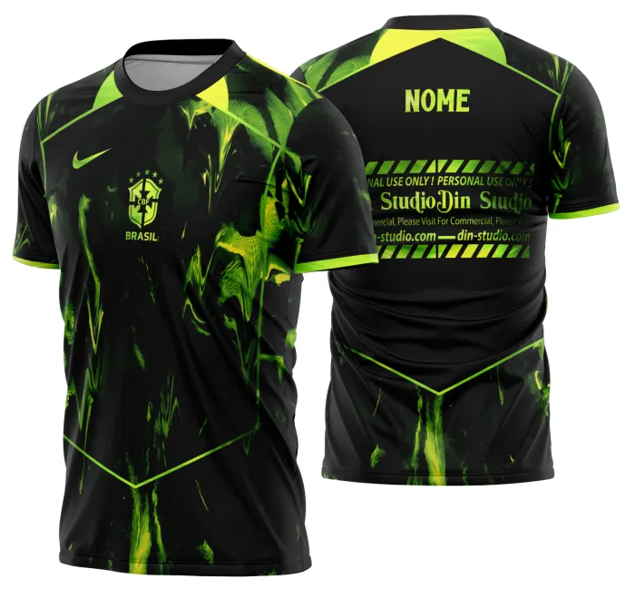 Camiseta unissex branca com logo no peito e estampa grande nas costas com tema Brasil em ritmo de Copa do Mundo 2026, mostrando design vibrante e esportivo.