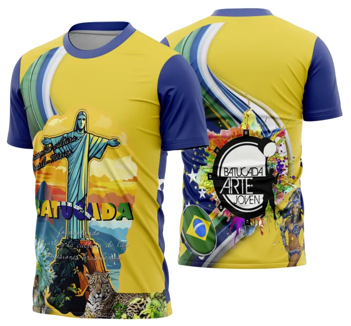 Camiseta unissex branca com logo no peito e estampa grande nas costas mostrando o Brasil em ritmo de Copa do Mundo 2026, estilo vibrante e esportivo.