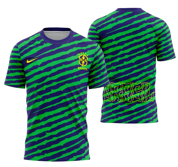 Camiseta unissex preta com logo no peito e estampa grande nas costas, inspirada na Camisa Brasil Pre-Match 2022-2023, ideal para fãs da seleção brasileira.