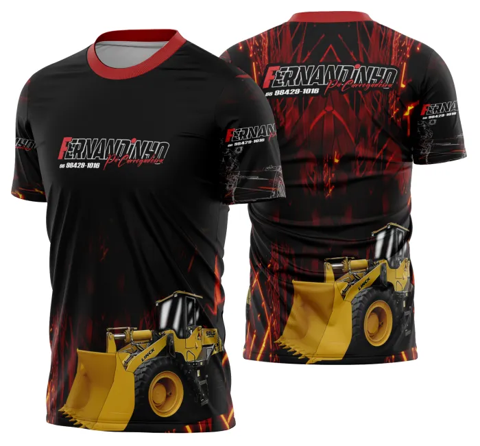 Camiseta unissex preta com logo no peito e estampa grande nas costas ilustrando caminhoneiros e carreta Modelo 20, ideal para fãs de caminhão e estradeiros.