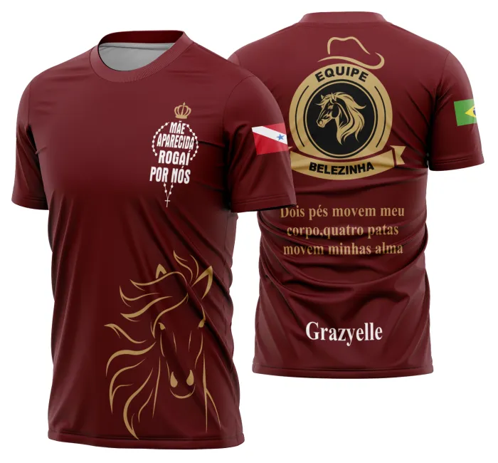 Camiseta unissex preta com logo no peito e estampa grande nas costas, mostrando cavalo na cavalgada e vaquejada, ideal para apaixonados por rodeio e cultura sertaneja.
