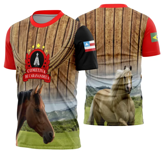 Camiseta unissex preta com logo no peito e estampa grande nas costas mostrando cavalo em cavalgada de vaquejada, perfeita para amantes do rodeio e vaquejada.