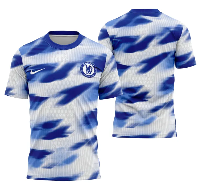 Camiseta unissex preta com logo no peito e estampa grande nas costas inspirada no conceito Chelsea, design moderno e urbano, perfeita para fãs e estilistas.