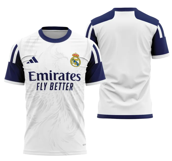 Camiseta unissex branca com logo do Real Madrid no peito e estampa grande nas costas, tema Conceito do Real Madrid 2023, modelo 2 elegante e moderno.