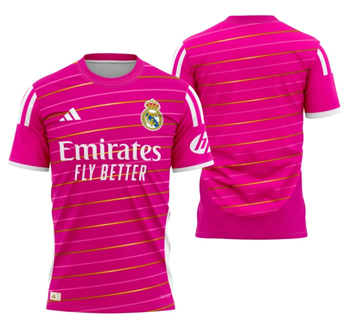 Camiseta unissex preta com logo no peito e estampa grande nas costas inspirada no conceito do Real Madrid 2024, moderna e estilosa para fãs do futebol.