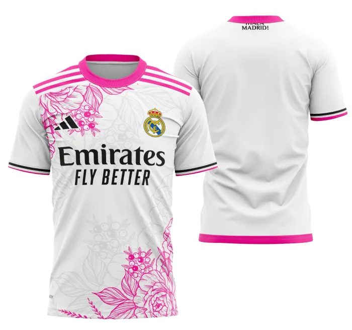 Camiseta unissex com cor base preta, logo no peito e estampa grande nas costas inspirada na camisa conceito do Real Madrid 2024 modelo 9, design moderno e vibrante para fãs do time.
