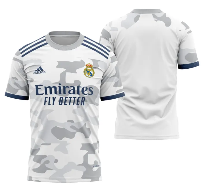 Camiseta unissex preta com logo no peito e estampa grande nas costas inspirada no conceito do Real Madrid, ideal para torcedores que buscam estilo e paixão pelo time.