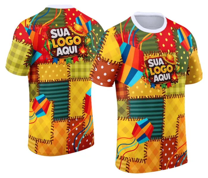 Camiseta unissex branca com logo no peito e estampa grande nas costas com tema Festa Junina Arraiá, ideal para celebrações juninas com visual alegre e tradicional.