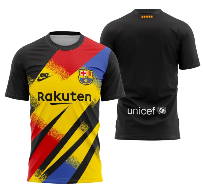 Camiseta unissex preta com logo no peito e estampa grande nas costas com tema Goleiro do Barcelona 2019-2020, mostrando design vibrante e estilo autêntico para fãs do time