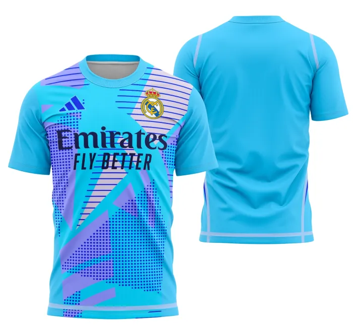 Camisa unissex preta com logo no peito e estampa grande nas costas com tema Goleiro do Real Madrid 2024-2025, ideal para fãs e colecionadores de camisetas futebolísticas.