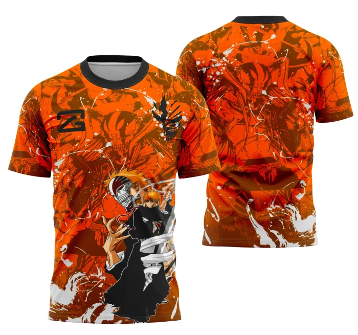 Camiseta unissex preta com logo no peito e estampa grande nas costas baseada no personagem Ichigo Kurosaki, mostrando design marcante e vibrante ideal para fãs do universo anime.