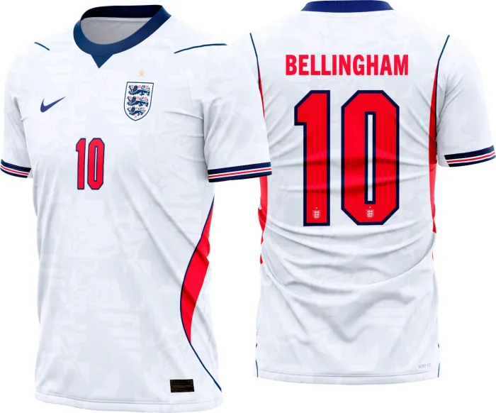 Camiseta unissex branca com logo no peito e estampa grande nas costas do tema Inglaterra Titular 2026-28, design moderno e vibrante, perfeita para torcedores e colecionadores.