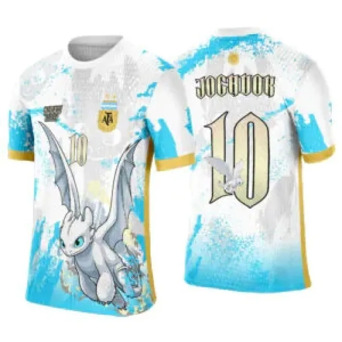 Camiseta unissex preta com logo no peito e estampa grande nas costas do tema Como Treinar seu Dragão, ideal para fãs e eventos escolares.