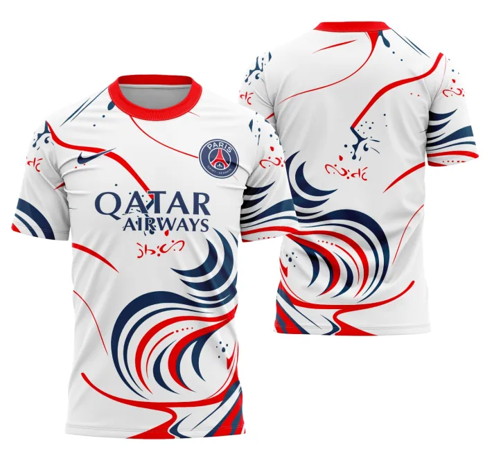 Camiseta unissex preta com logo no peito e estampa grande nas costas inspirada no Conceito do Paris Saint-Germain, ideal para eventos e times, destacando estilo esportivo e moderno.