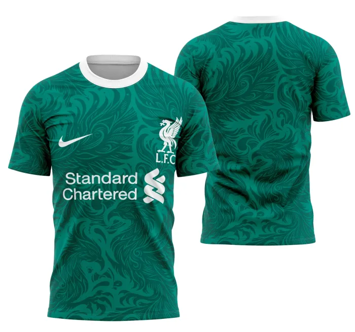 Camiseta unissex preta com logo no peito e estampa grande nas costas com tema Interclasse Fantasia De Liverpool, estilo vibrante e moderno.