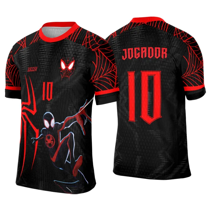 Camiseta unissex preta com logo no peito e estampa grande nas costas do Homem Aranha 3, perfeita para fãs e eventos escolares.