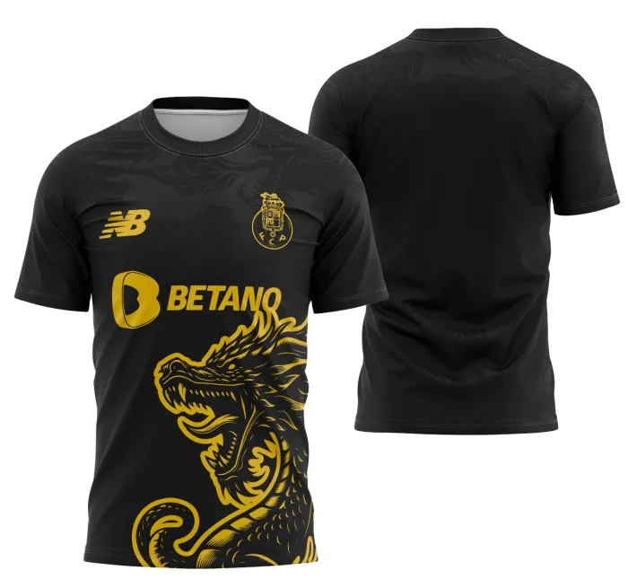 Camiseta unissex preta com logo no peito e estampa grande nas costas com tema Interclasse Porto Fantasia, perfeita para destacar sua turma com estilo e originalidade.