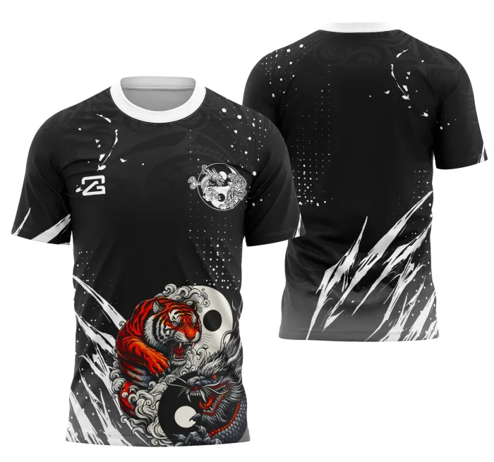 Camiseta unissex preta com logo no peito e estampa grande nas costas do tema Interclasse Yingang, perfeita para ocasiões esportivas e eventos escolares.