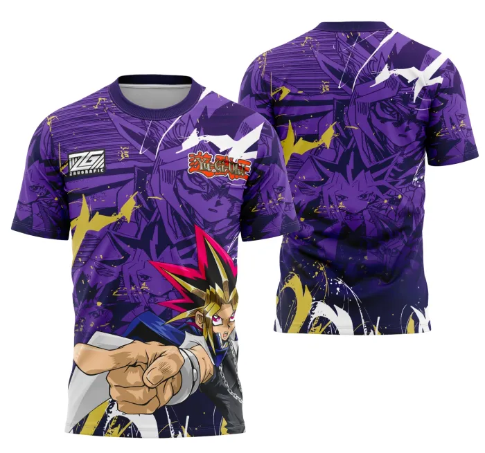 Camiseta unissex preta com logo no peito e estampa grande nas costas, tema Interclasse Yugi Final, ideal para eventos e encontros de fãs do jogo.