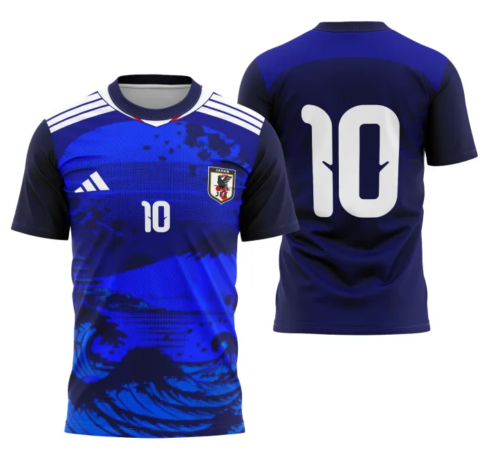 Camiseta unissex preta com logo no peito e estampa grande nas costas com tema Japão Conceito Kit Casa 2026, design moderno e esportivo perfeito para torcedores e fãs.