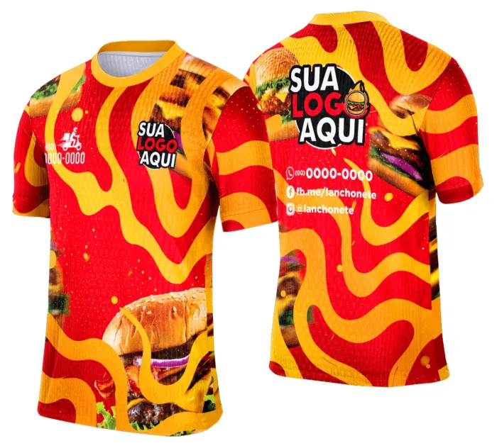 Camiseta unissex branca com logo no peito e estampa grande nas costas com tema lanche e hamburgueria