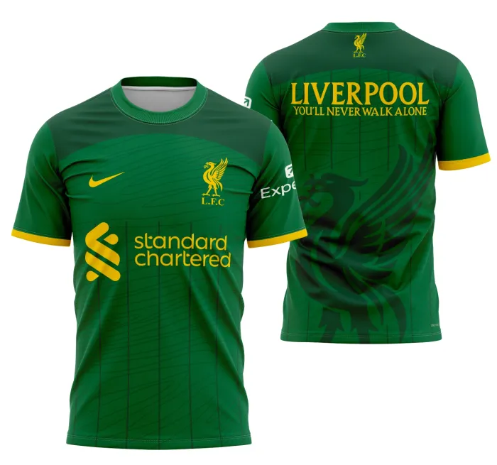 Camiseta unissex preta com logo no peito e estampa grande nas costas inspirada no Liverpool Concept 2025 Modelo 2, visual moderno e vibrante perfeito para torcedores e fãs de futebol.