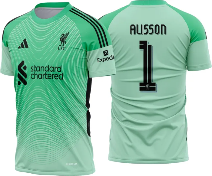 Camiseta preta unissex com logo no peito e estampa grande nas costas que destaca o tema Liverpool Goleiro 2025-26, ideal para fãs do time.