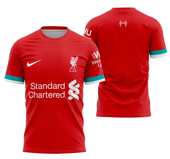 Camiseta unissex preta com logo no peito e estampa grande nas costas, inspirada na Camisa Liverpool Local 2020-2021, visual moderno para torcedores fãs do time.
