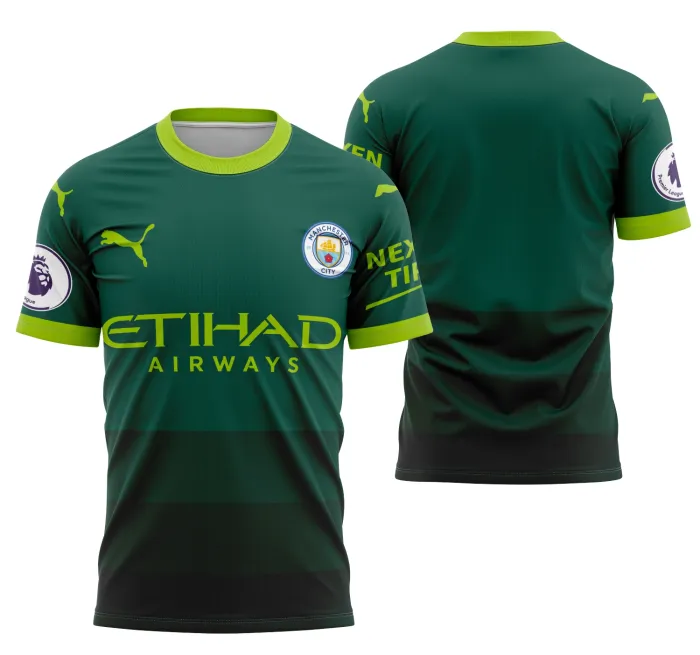 Camiseta unissex preta com logo no peito e estampa grande nas costas inspirada no Manchester City Concept 2022 Modelo 2, perfeita para fãs do futebol e estilo urbano.